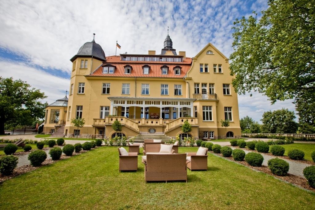 Luxusurlaub Golf ? Golf de Luxe im Schlosshotel Wendorf in Mecklenburg