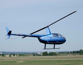 Hubschrauber fliegen Sankt Augustin