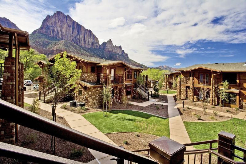 Cable Mountain Lodge – Zion National Park