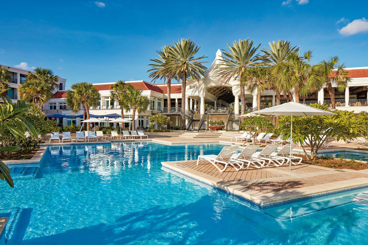 Marriott Curacao Beach Resort & Emerald Casino