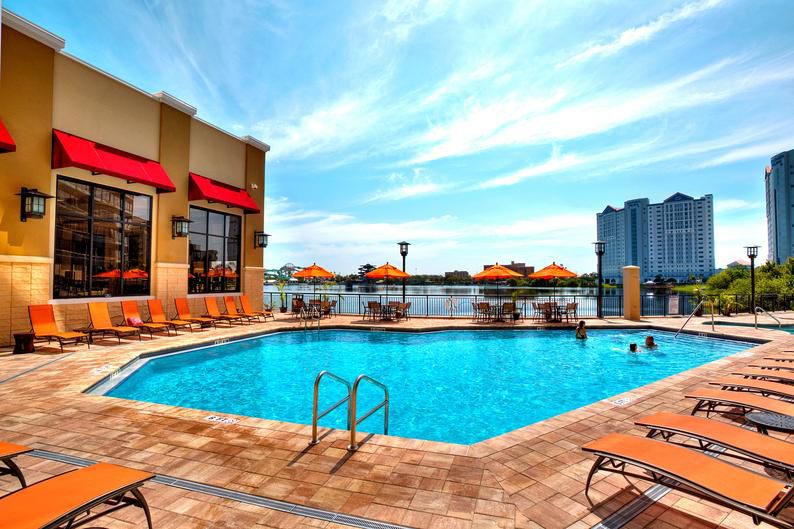Ramada Plaza by Wyndham Orlando Resort & Suites Intl Drive